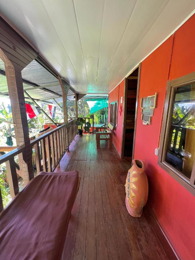 Pura Vida Hostel Montezuma Exterior foto